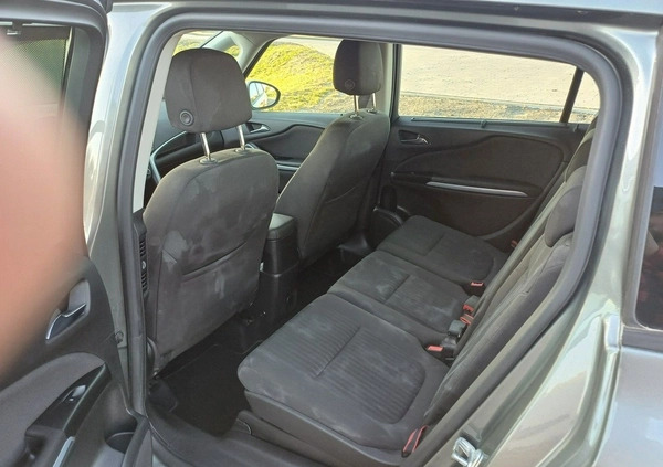 Opel Zafira cena 41000 przebieg: 69085, rok produkcji 2017 z Błaszki małe 191